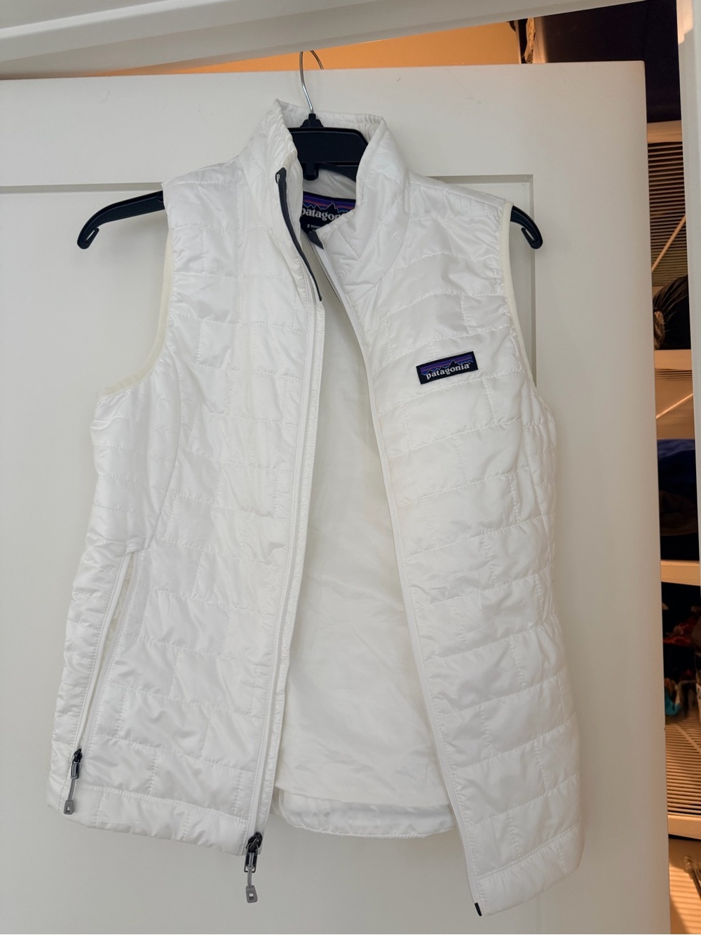 Patagonia White Quilted Insulated Women’s Vest
